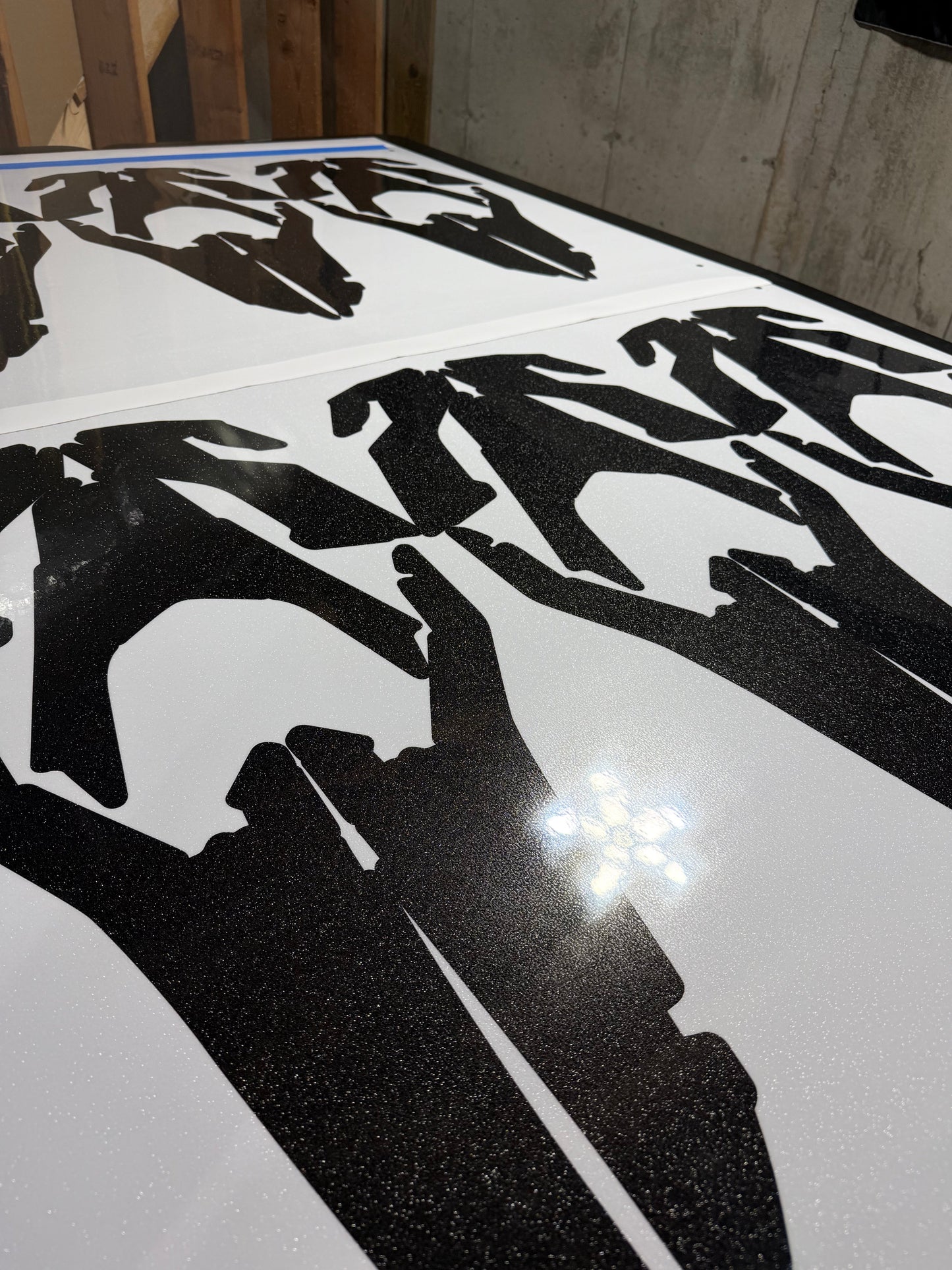 Ultra Bee Sparkle Wrap